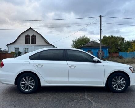 Білий Фольксваген Пассат, об'ємом двигуна 2.5 л та пробігом 272 тис. км за 9850 $, фото 4 на Automoto.ua