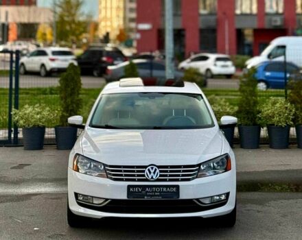 Фольксваген Пассат 2012 в Киеве на Automoto.ua Белый Фольксваген Пассат, объемом двигателя 3.6 л и пробегом 137 тыс. км за 10900 $, фото 6 на Automoto.ua