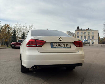 Білий Фольксваген Пассат, об'ємом двигуна 2.48 л та пробігом 237 тис. км за 9500 $, фото 8 на Automoto.ua