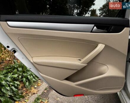 Белый Фольксваген Пассат, объемом двигателя 2.5 л и пробегом 225 тыс. км за 10590 $, фото 20 на Automoto.ua