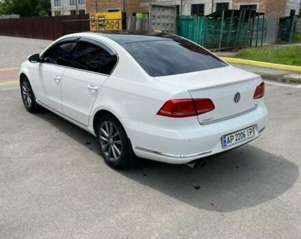 Белый Фольксваген Пассат, объемом двигателя 1.8 л и пробегом 240 тыс. км за 9800 $, фото 3 на Automoto.ua