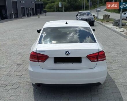 Белый Фольксваген Пассат, объемом двигателя 2.5 л и пробегом 155 тыс. км за 11500 $, фото 12 на Automoto.ua
