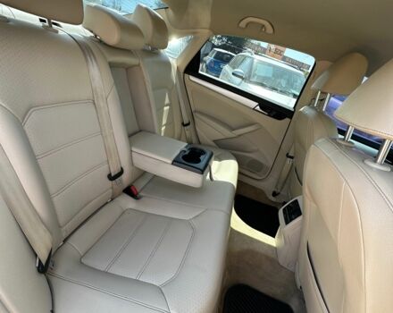 Белый Фольксваген Пассат, объемом двигателя 2.5 л и пробегом 247 тыс. км за 9200 $, фото 5 на Automoto.ua