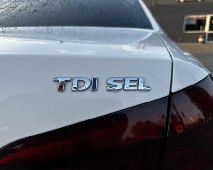 Белый Фольксваген Пассат, объемом двигателя 2 л и пробегом 140 тыс. км за 14000 $, фото 4 на Automoto.ua