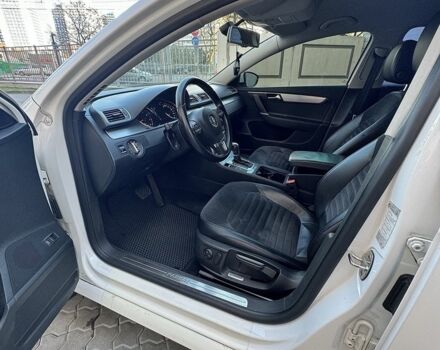 Белый Фольксваген Пассат, объемом двигателя 1.8 л и пробегом 169 тыс. км за 13500 $, фото 11 на Automoto.ua