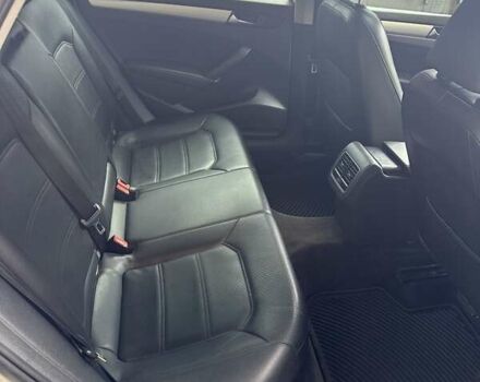 Белый Фольксваген Пассат, объемом двигателя 2.5 л и пробегом 270 тыс. км за 8799 $, фото 19 на Automoto.ua