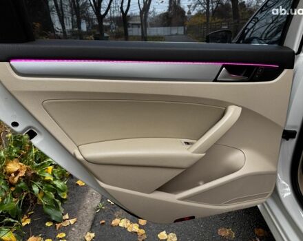 Белый Фольксваген Пассат, объемом двигателя 2.5 л и пробегом 190 тыс. км за 10790 $, фото 24 на Automoto.ua