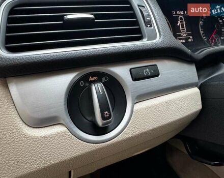 Белый Фольксваген Пассат, объемом двигателя 2.5 л и пробегом 225 тыс. км за 10590 $, фото 10 на Automoto.ua