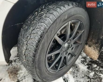 Білий Фольксваген Пассат, об'ємом двигуна 1.8 л та пробігом 334 тис. км за 9900 $, фото 9 на Automoto.ua