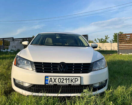 Белый Фольксваген Пассат, объемом двигателя 1.97 л и пробегом 137 тыс. км за 12000 $, фото 1 на Automoto.ua