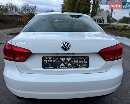 Белый Фольксваген Пассат, объемом двигателя 2.48 л и пробегом 272 тыс. км за 9850 $, фото 12 на Automoto.ua