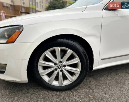 Білий Фольксваген Пассат, об'ємом двигуна 2.48 л та пробігом 217 тис. км за 9400 $, фото 3 на Automoto.ua