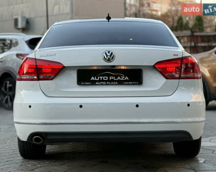 Белый Фольксваген Пассат, объемом двигателя 2.48 л и пробегом 125 тыс. км за 9900 $, фото 29 на Automoto.ua