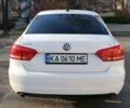 Белый Фольксваген Пассат, объемом двигателя 2.5 л и пробегом 309 тыс. км за 9500 $, фото 3 на Automoto.ua