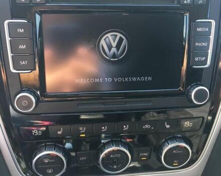 Белый Фольксваген Пассат, объемом двигателя 2.5 л и пробегом 193 тыс. км за 10200 $, фото 13 на Automoto.ua