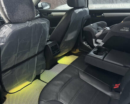 Білий Фольксваген Пассат, об'ємом двигуна 2.5 л та пробігом 201 тис. км за 10400 $, фото 14 на Automoto.ua