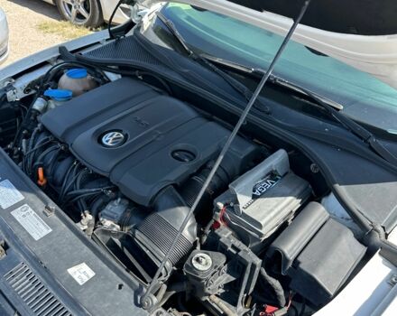 Белый Фольксваген Пассат, объемом двигателя 2.5 л и пробегом 247 тыс. км за 9200 $, фото 14 на Automoto.ua