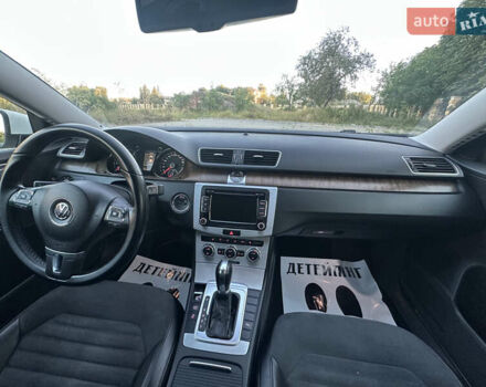 Белый Фольксваген Пассат, объемом двигателя 1.8 л и пробегом 165 тыс. км за 12499 $, фото 11 на Automoto.ua