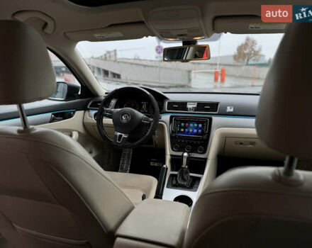 Белый Фольксваген Пассат, объемом двигателя 2.5 л и пробегом 188 тыс. км за 10590 $, фото 50 на Automoto.ua