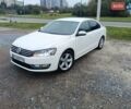 Білий Фольксваген Пассат, об'ємом двигуна 2.5 л та пробігом 223 тис. км за 10400 $, фото 1 на Automoto.ua