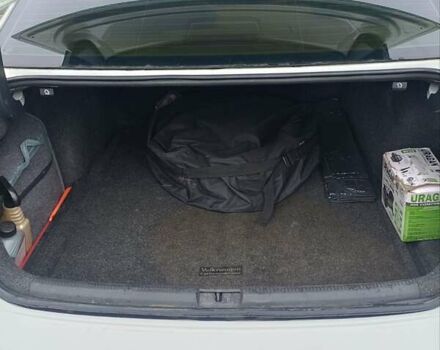 Білий Фольксваген Пассат, об'ємом двигуна 2.5 л та пробігом 223 тис. км за 10400 $, фото 10 на Automoto.ua