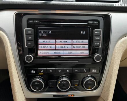 Белый Фольксваген Пассат, объемом двигателя 2.5 л и пробегом 225 тыс. км за 10590 $, фото 15 на Automoto.ua