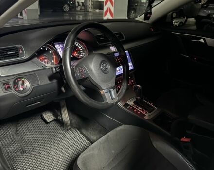 Белый Фольксваген Пассат, объемом двигателя 1.8 л и пробегом 169 тыс. км за 13500 $, фото 17 на Automoto.ua