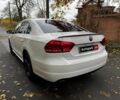 Белый Фольксваген Пассат, объемом двигателя 2.5 л и пробегом 190 тыс. км за 10790 $, фото 7 на Automoto.ua