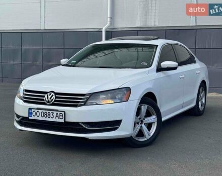 Белый Фольксваген Пассат, объемом двигателя 2.5 л и пробегом 270 тыс. км за 8799 $, фото 5 на Automoto.ua