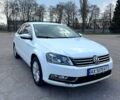 Белый Фольксваген Пассат, объемом двигателя 1.8 л и пробегом 120 тыс. км за 13000 $, фото 1 на Automoto.ua