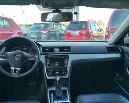 Білий Фольксваген Пассат, об'ємом двигуна 2.5 л та пробігом 249 тис. км за 9500 $, фото 7 на Automoto.ua