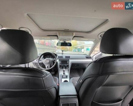 Белый Фольксваген Пассат, объемом двигателя 2.48 л и пробегом 173 тыс. км за 12300 $, фото 10 на Automoto.ua