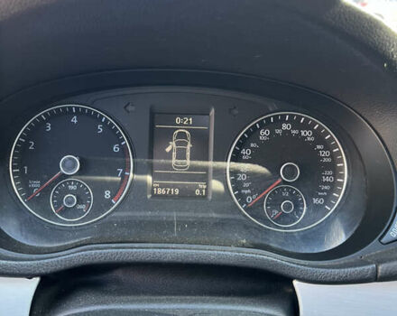 Білий Фольксваген Пассат, об'ємом двигуна 2.5 л та пробігом 186 тис. км за 9900 $, фото 9 на Automoto.ua