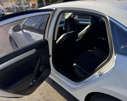 Білий Фольксваген Пассат, об'ємом двигуна 2.5 л та пробігом 173 тис. км за 8200 $, фото 14 на Automoto.ua