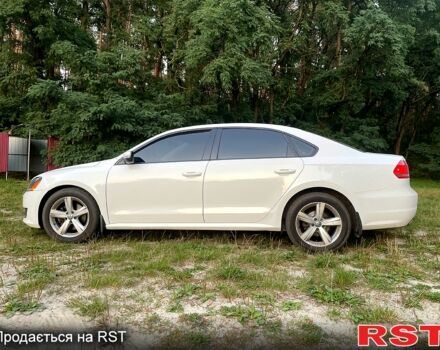 Белый Фольксваген Пассат, объемом двигателя 2.5 л и пробегом 191 тыс. км за 10200 $, фото 1 на Automoto.ua