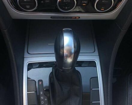 Белый Фольксваген Пассат, объемом двигателя 2.5 л и пробегом 193 тыс. км за 10200 $, фото 14 на Automoto.ua