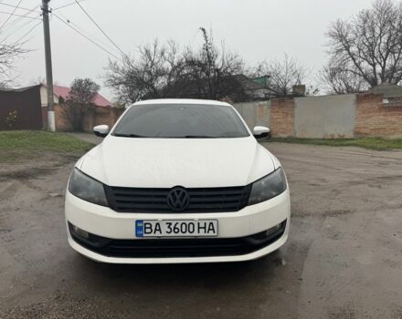 Белый Фольксваген Пассат, объемом двигателя 2.5 л и пробегом 201 тыс. км за 10400 $, фото 2 на Automoto.ua