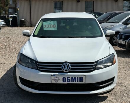 Белый Фольксваген Пассат, объемом двигателя 2.5 л и пробегом 247 тыс. км за 9200 $, фото 1 на Automoto.ua