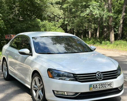 Белый Фольксваген Пассат, объемом двигателя 2.5 л и пробегом 264 тыс. км за 10950 $, фото 1 на Automoto.ua