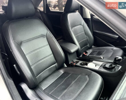 Білий Фольксваген Пассат, об'ємом двигуна 2.5 л та пробігом 322 тис. км за 9999 $, фото 20 на Automoto.ua