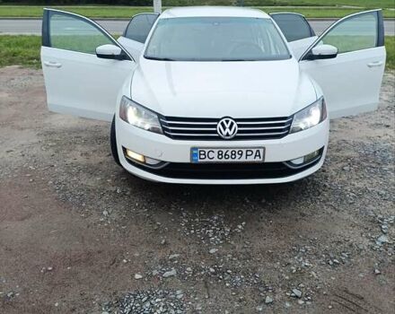 Білий Фольксваген Пассат, об'ємом двигуна 2.5 л та пробігом 223 тис. км за 10400 $, фото 1 на Automoto.ua
