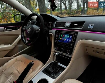 Білий Фольксваген Пассат, об'ємом двигуна 2.5 л та пробігом 190 тис. км за 10790 $, фото 33 на Automoto.ua