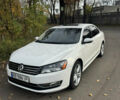 Белый Фольксваген Пассат, объемом двигателя 1.97 л и пробегом 189 тыс. км за 11500 $, фото 5 на Automoto.ua