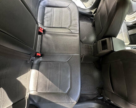 Белый Фольксваген Пассат, объемом двигателя 2.5 л и пробегом 264 тыс. км за 10950 $, фото 22 на Automoto.ua