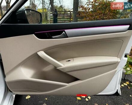 Білий Фольксваген Пассат, об'ємом двигуна 2.5 л та пробігом 190 тис. км за 10790 $, фото 30 на Automoto.ua