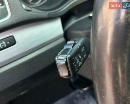 Білий Фольксваген Пассат, об'ємом двигуна 2.5 л та пробігом 277 тис. км за 9440 $, фото 14 на Automoto.ua