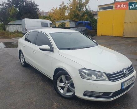 Фольксваген Пассат 2012 в Фастове на Automoto.ua Белый Фольксваген Пассат, объемом двигателя 1.97 л и пробегом 435 тыс. км за 9900 $, фото 1 на Automoto.ua