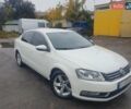 Фольксваген Пассат 2012 в Фастове на Automoto.ua Белый Фольксваген Пассат, объемом двигателя 1.97 л и пробегом 435 тыс. км за 9900 $, фото 1 на Automoto.ua