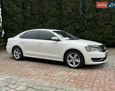 Белый Фольксваген Пассат, объемом двигателя 2.48 л и пробегом 213 тыс. км за 9400 $, фото 2 на Automoto.ua