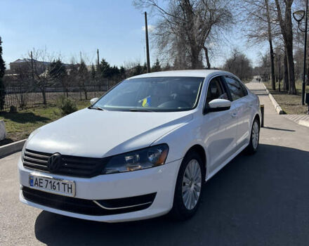 Білий Фольксваген Пассат, об'ємом двигуна 2.5 л та пробігом 217 тис. км за 10000 $, фото 1 на Automoto.ua